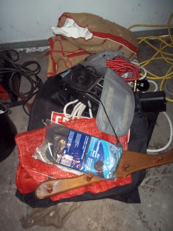 lot 120 image: Misc lot of work gloves, radio, towel bar. Etc