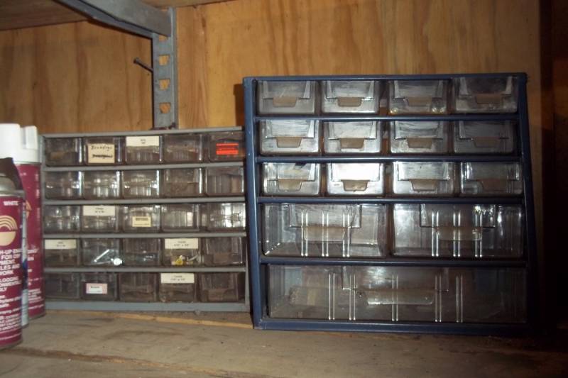 lot 154 image: Pair of organizers with contents