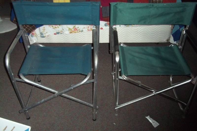 lot 179 image: Pair of folding camping chairs