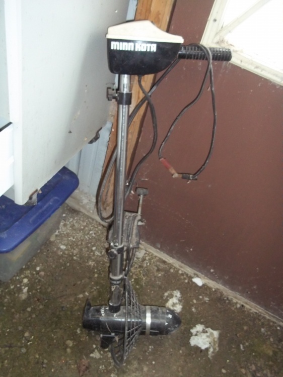 lot 181 image: Minn Kota 65 trolling motor wweed guard