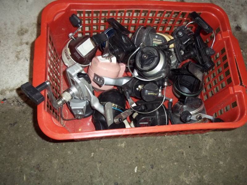 lot 212 image: Basket of reel parts