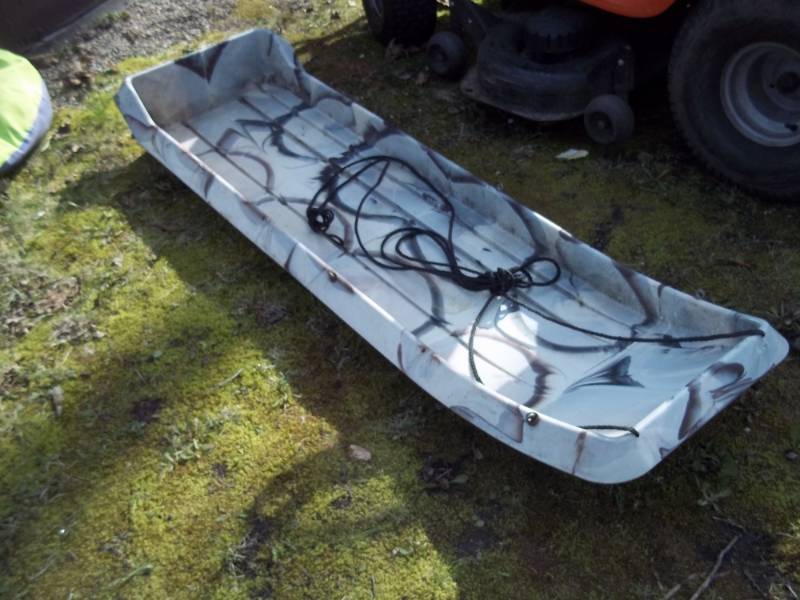 lot 288 image: Snow sled