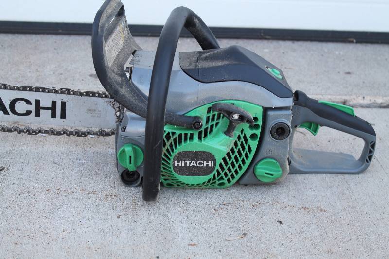 lot 27 image: Chain Saw