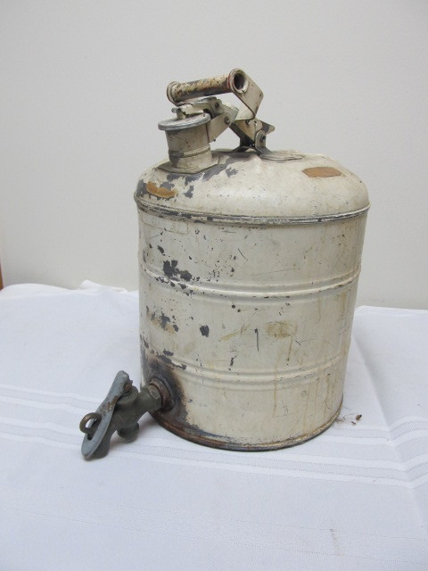lot 9 image: Vintage 5 Gallon Industrial Safety Can wSpout