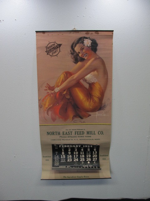 lot 3 image: 1950s Minneapolis Feed Mill Pinup Girl Advertising Calendar