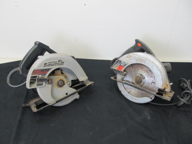 lot 39 image: Working Skilsaw & Craftsman Circular Saws