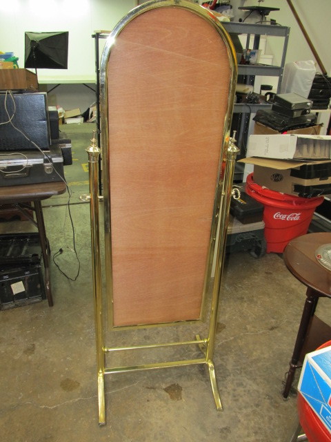 lot 65 image: Brass Bedroom Mirror Stand (No Glass)