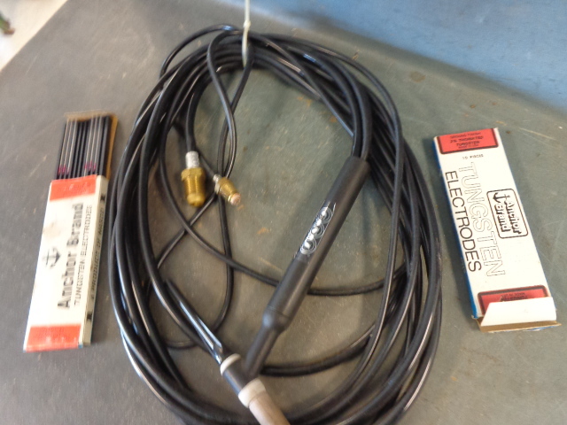 lot 65 image: Tig Welder