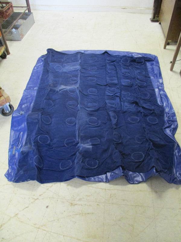lot 84 image: Inflatable Bed