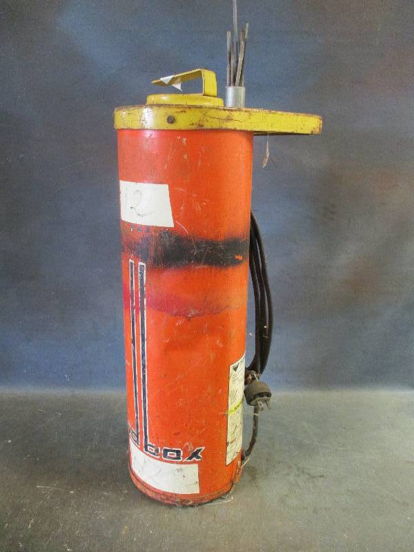 lot 89 image: Welding Rod Oven