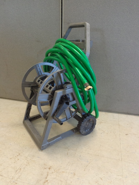 lot 115 image: Hose and Hose Reel