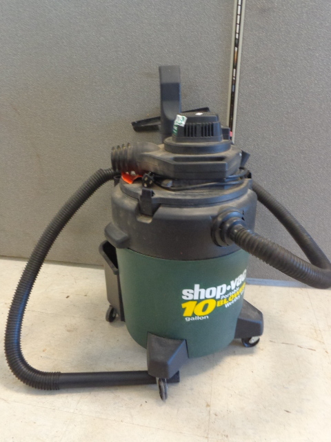 lot 123 image: Shop-Vac