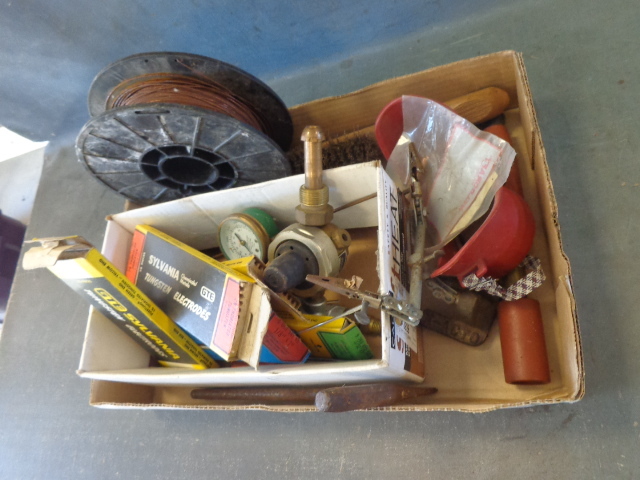 lot 132 image: Welding Tools