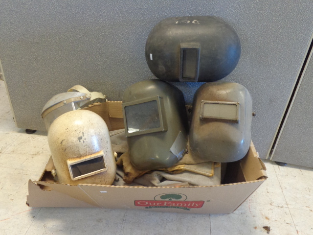 lot 155 image: Welding Garments