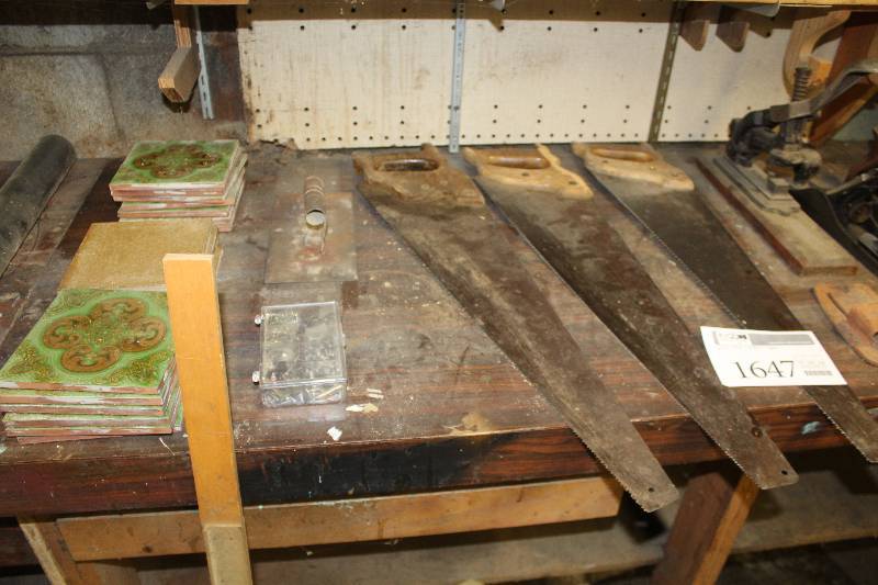 lot 1647 image: Saws, Planers, Levels