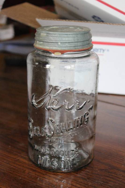 lot 1615 image: August 31, 1915 Vintage Kerr Glass Jar