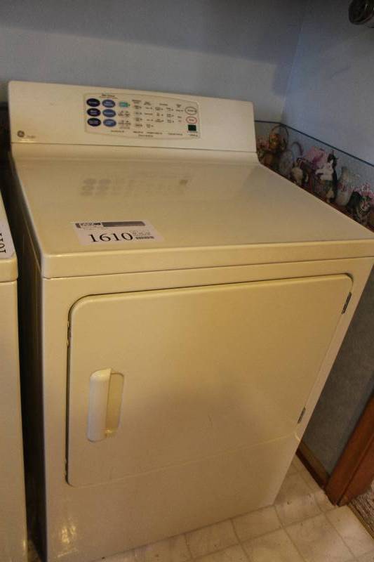 lot 1610 image: GE Profile Natural-Gas Gas Dryer