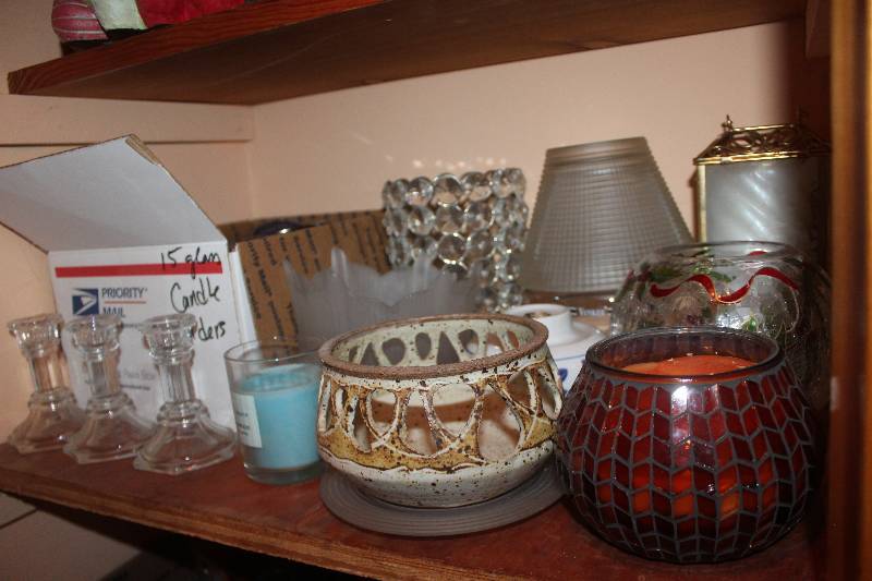lot 1674 image: Shelf Lot of Ceramic,Metal,Wood Candle Holders