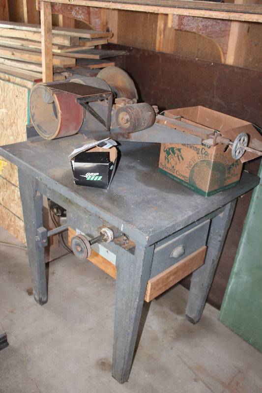 lot 1603 image: Sander