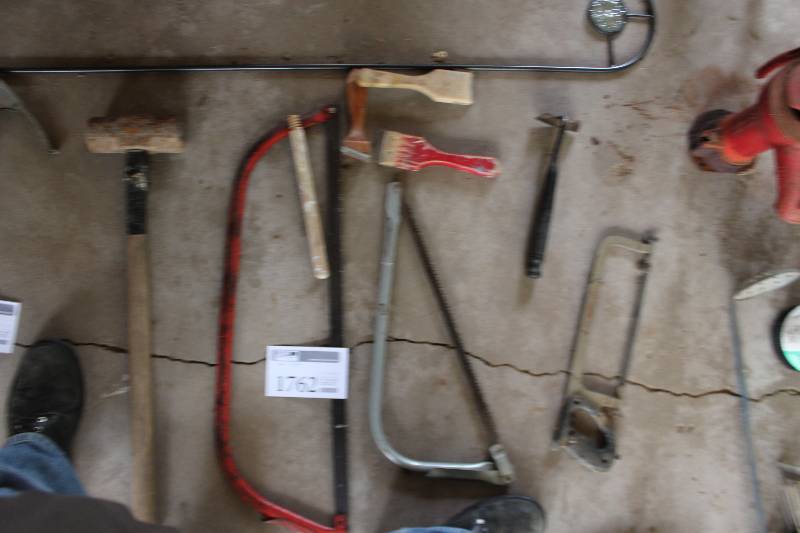 lot 1762 image: Wood & Metal Saws, Sledge Hammer