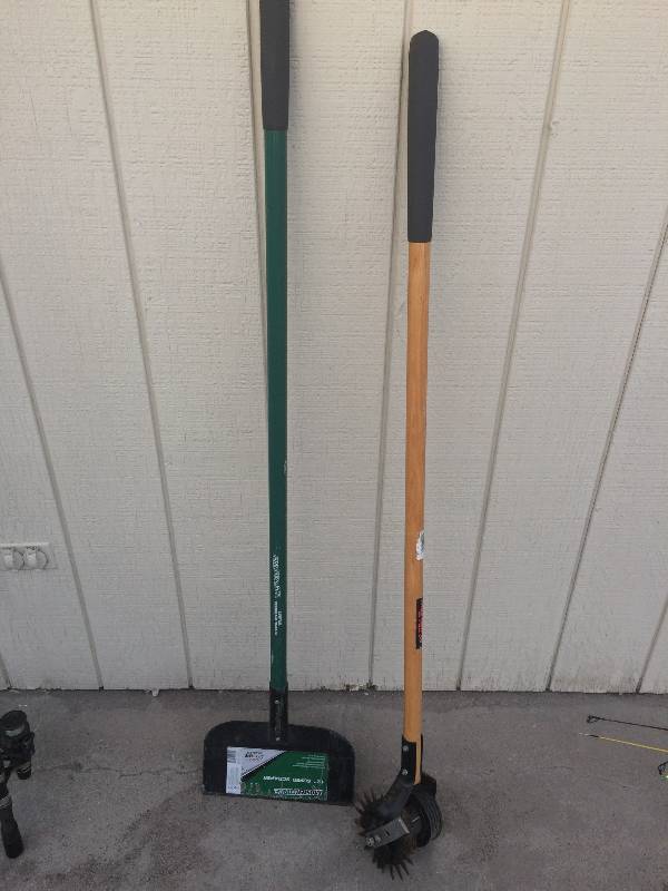 lot 55 image: Lawn Edger and Scraper