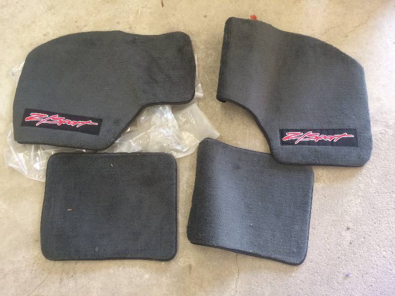 lot 61 image: Floor Mats