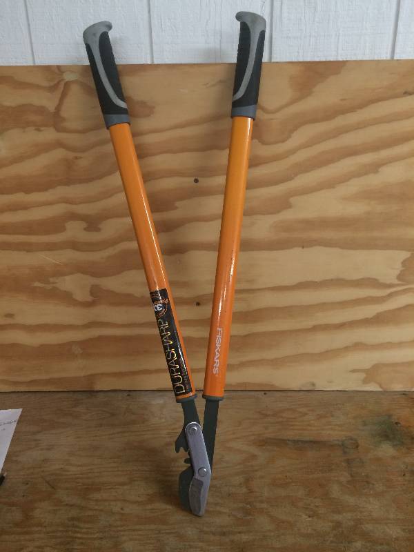 lot 72 image: Pruning Shear
