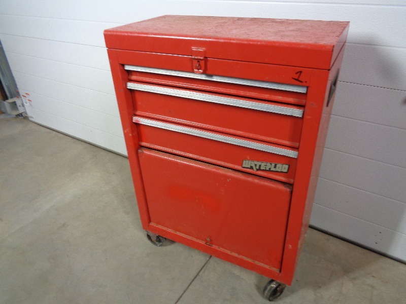 lot 45 image: Waterloo Toolbox on Wheels