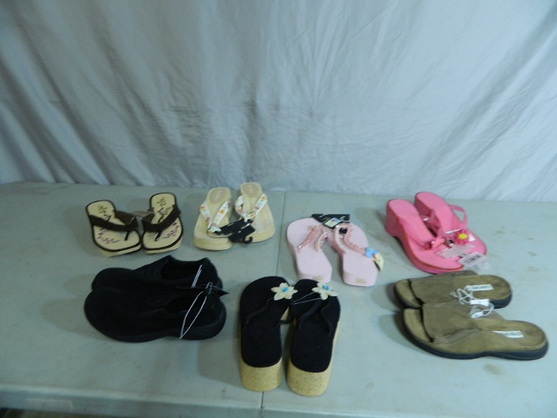 lot 81 image: New Womens Shoes