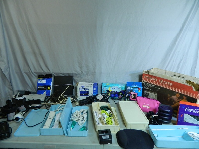 lot 97 image: Assorted Electronics