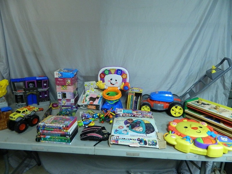 lot 166 image: Toys, Kids DVDs, and More