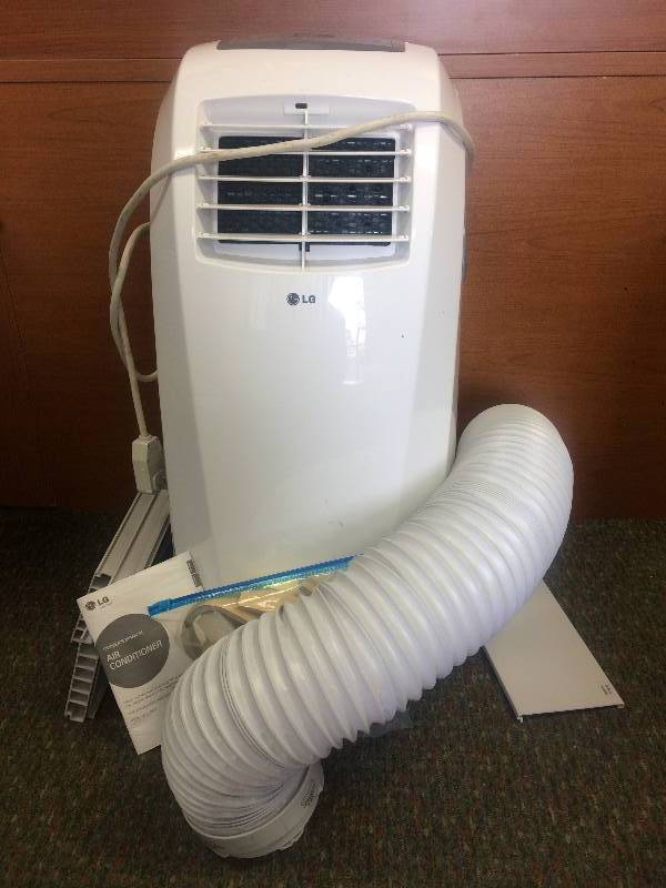 lot 12 image: LG Air Conditioner