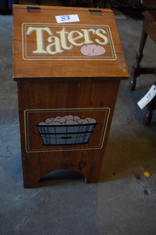 lot 83 image: Potato box