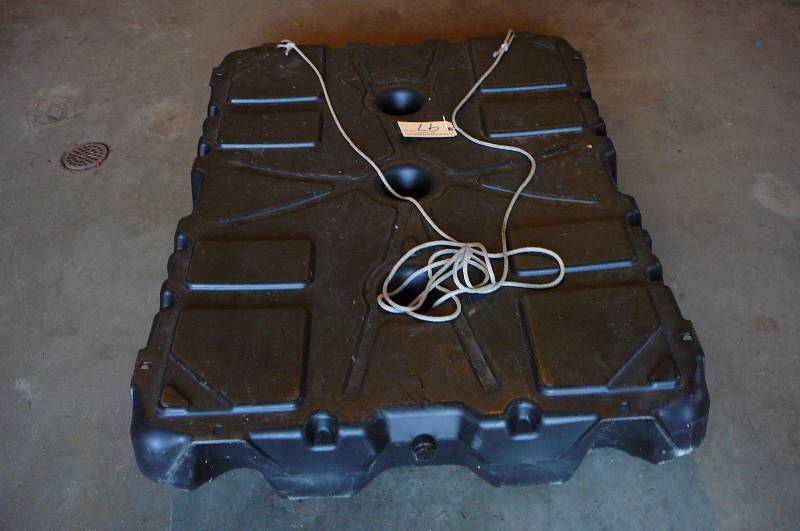 lot 97 image: Dock Float