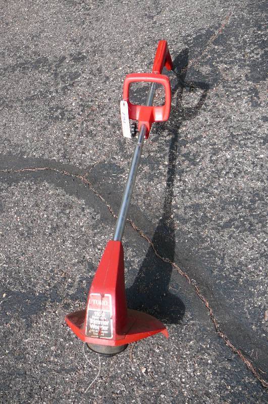 lot 131 image: Trimmer