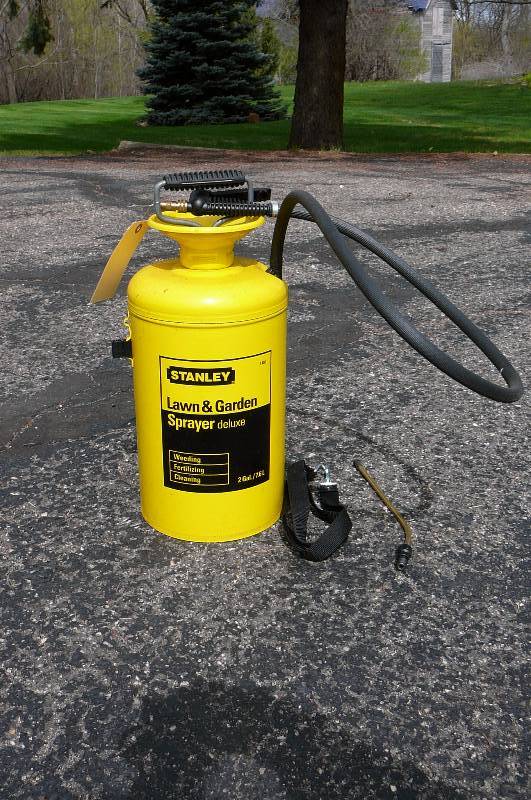 lot 139 image: Sprayer