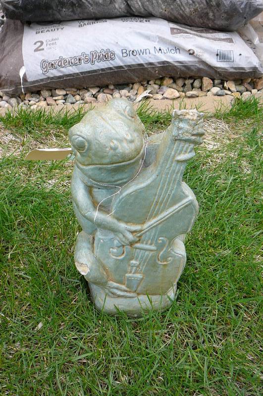 lot 181 image: Frog