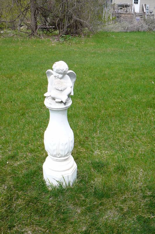lot 192 image: Angel