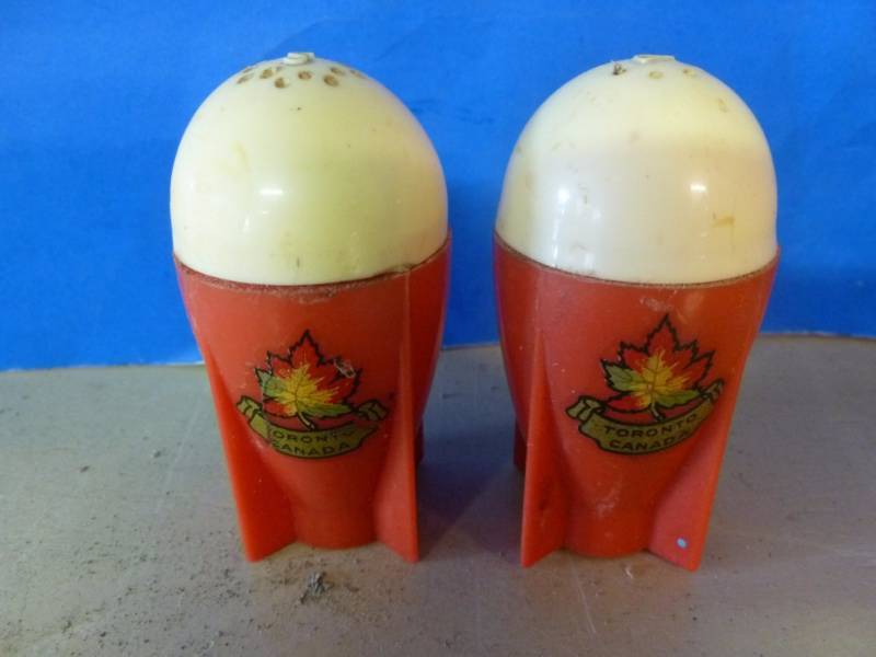 Vintage Salt And Pepper Set