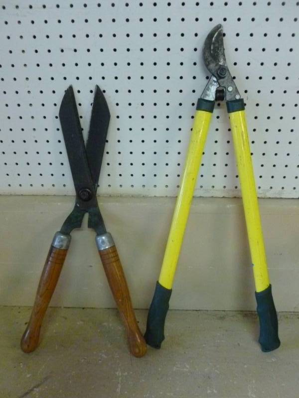Loping Shears