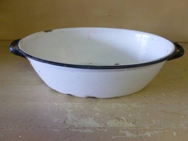 Vintage Wash Basin