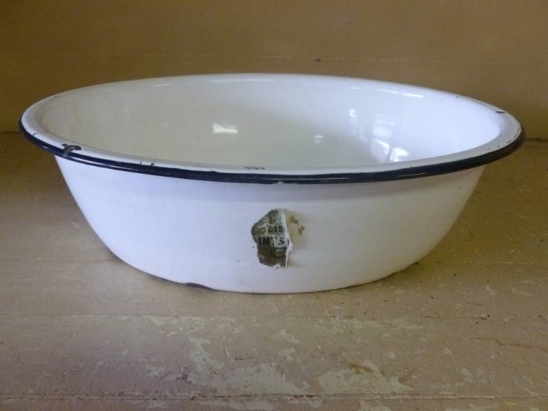 Vintage Wash Basin