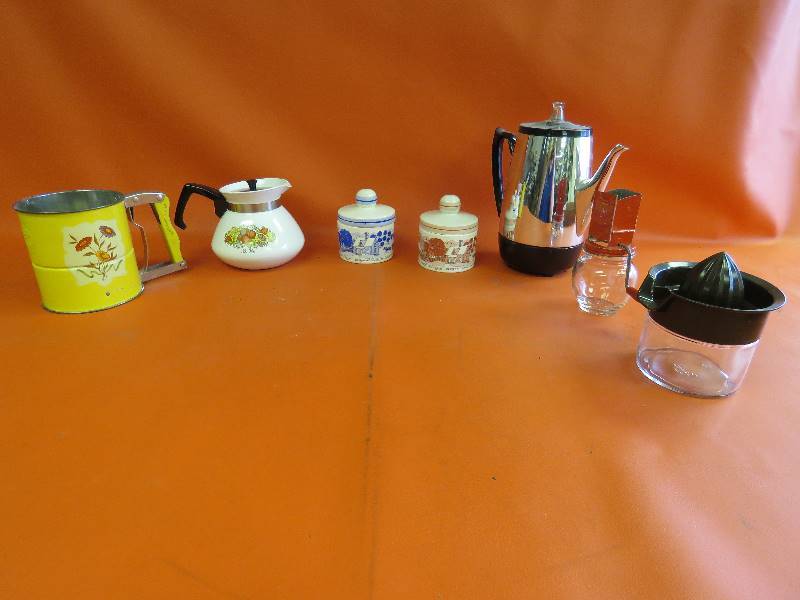 Vintage Kitchen Items