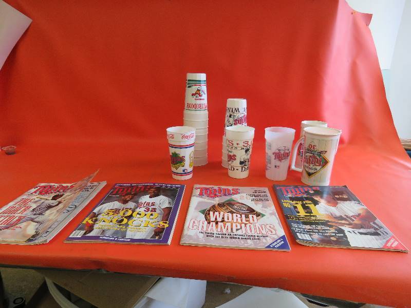 Twins Collectibles