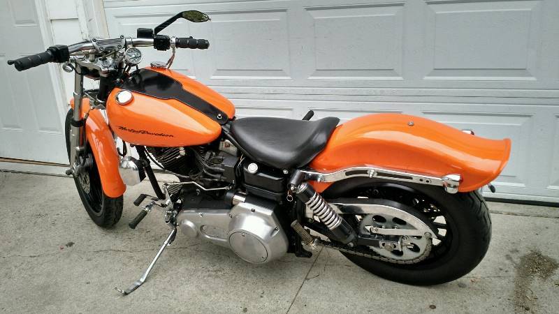 lot 3 image: 1979 Harley-Davidson FXES Updated, modified, painted in all the right ways