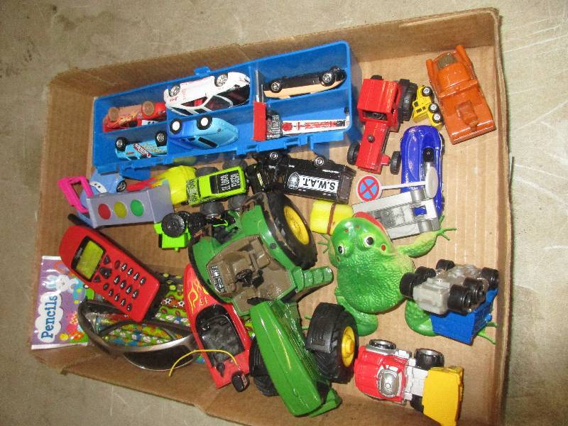 lot 13 image: toy car lot and 1 John Deere tractor