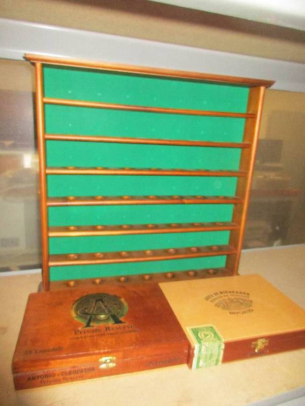 lot 52 image: golf ball display and 2 vintage cigar boxes
