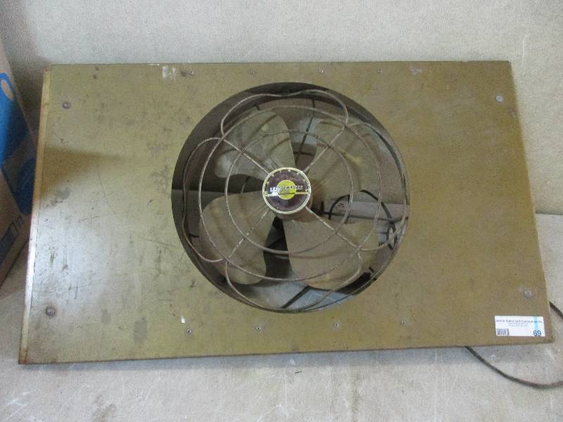 lot 69 image: vintage metal fan - breeze master