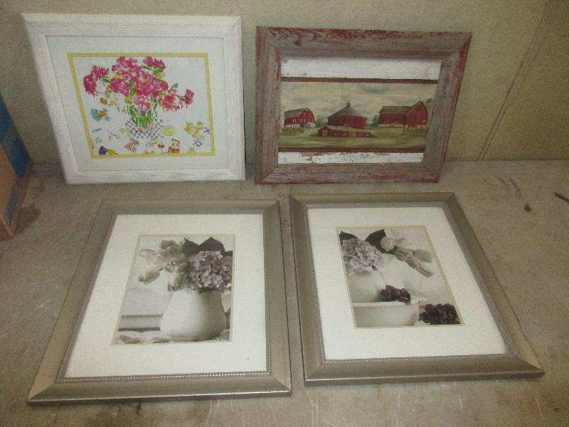 lot 78 image: 4 pictures and frames