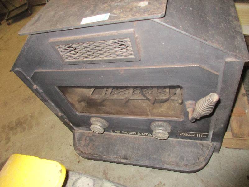 lot 95 image: wood burning stove